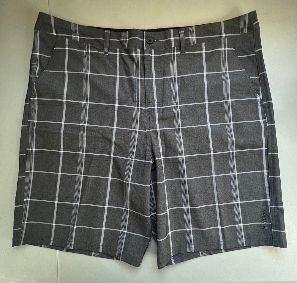 Elysian Hybrid Shorts Mens 40 Gray Plaid Flat Front Stretch Quick Dry Golf